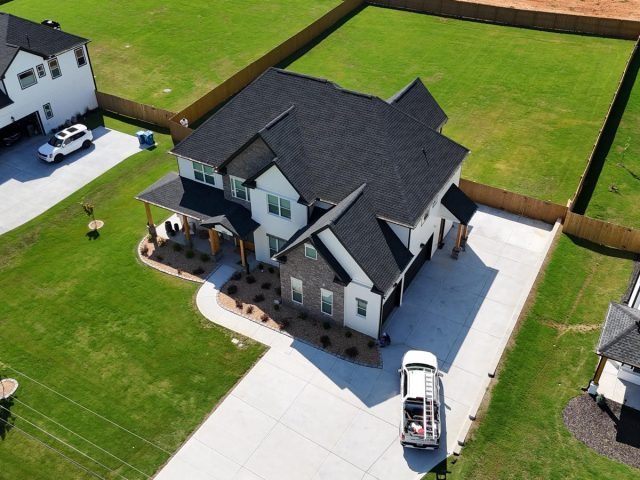 https://proarmorroofing.com/wp-content/uploads/2026/04/proarmor-roofing-7-640x480.jpeg